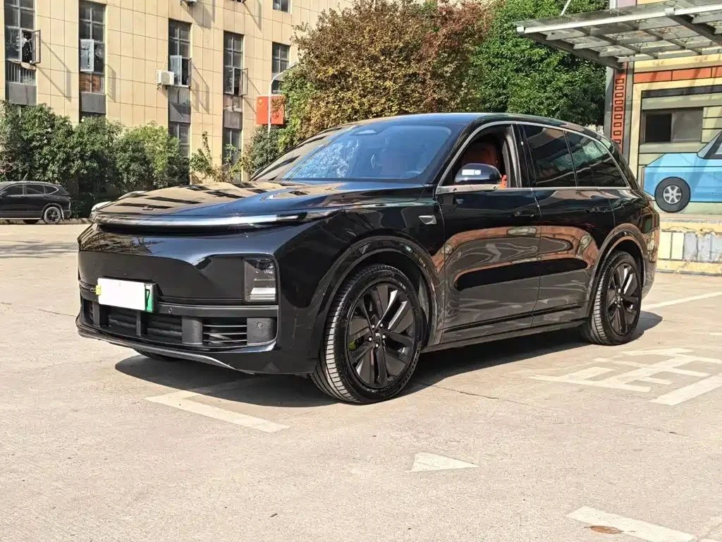 Li Auto L8 | Mobile.bg � ����������� 1
