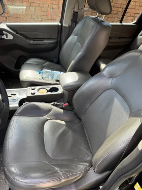 Nissan Pathfinder 7 местен, снимка 8