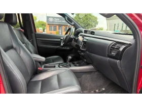 Toyota Hilux INVINCIBLE 2.8D 6AT, снимка 6