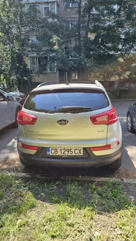 Kia Sportage 2.0 CRDI 4x4, снимка 6