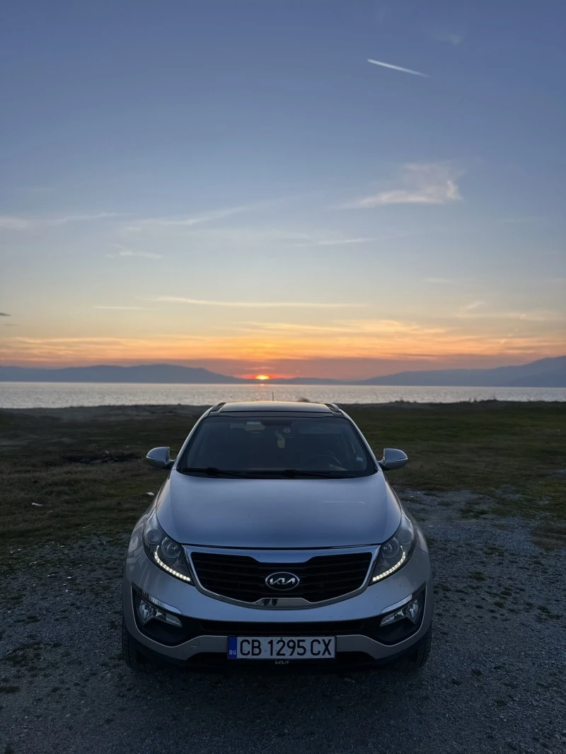 Kia Sportage 2.0 CRDI 4x4, снимка 1 - Автомобили и джипове - 46280020