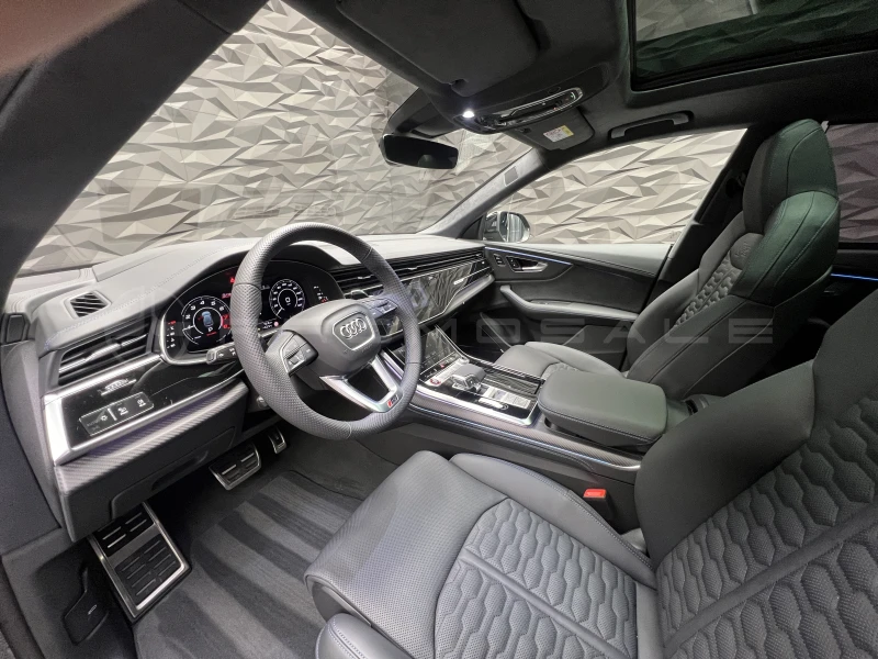 Audi RSQ8 Performance* B&O* 360, снимка 7 - Автомобили и джипове - 47759188