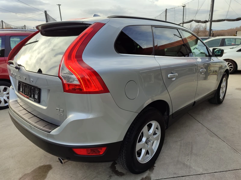 Volvo XC60 2.4D3 Automatic AWD E5B, снимка 4 - Автомобили и джипове - 48040105