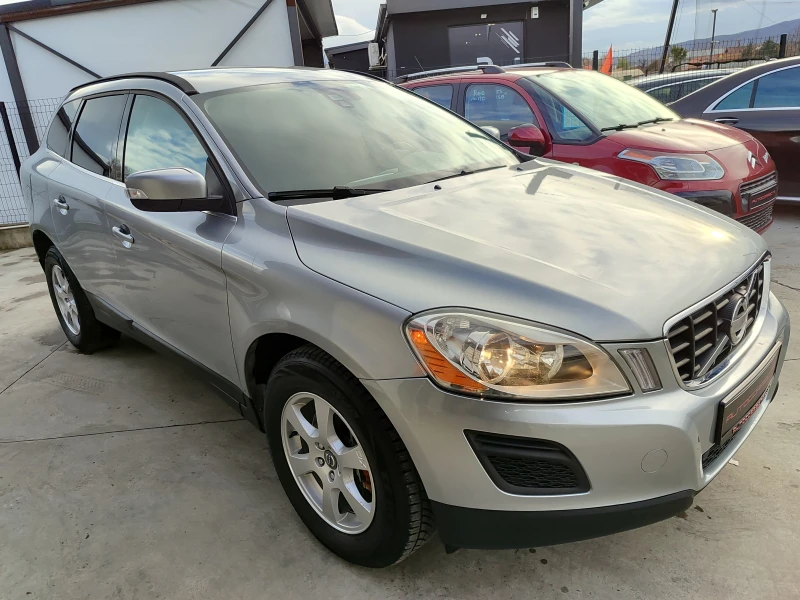 Volvo XC60 2.4D3 Automatic AWD E5B, снимка 3 - Автомобили и джипове - 48040105