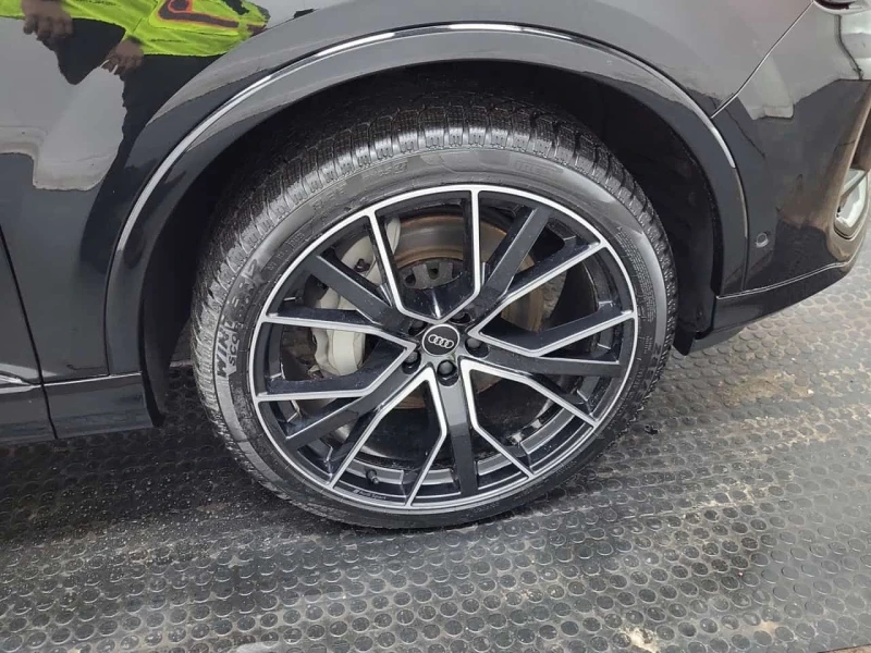 Audi Q7 * Progressiv * 2 КЛЮЧА* PANO* KEYLESS* ПОДГРЕВ* , снимка 7 - Автомобили и джипове - 53532624