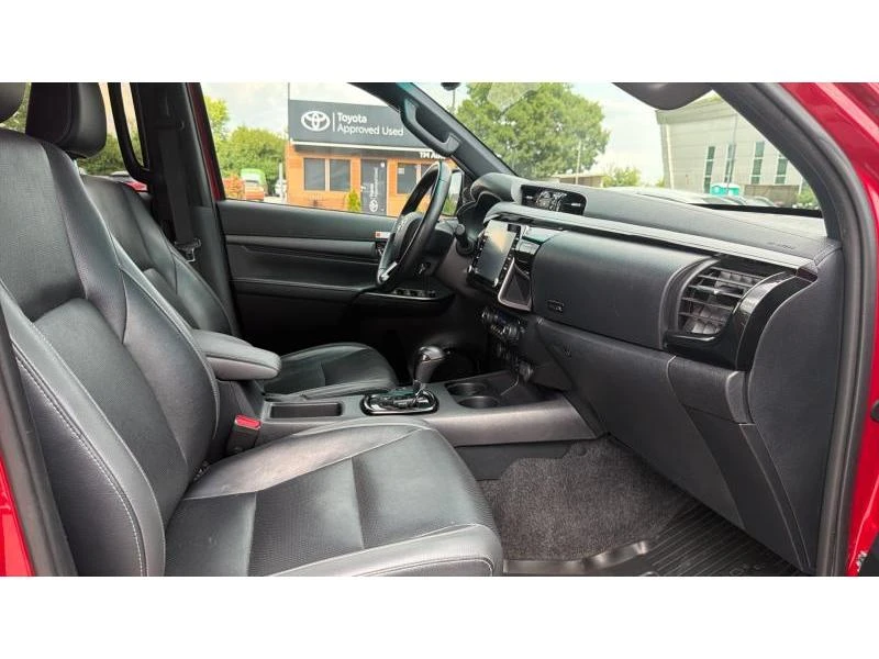 Toyota Hilux INVINCIBLE 2.8D 6AT | Mobile.bg � ����������� 6