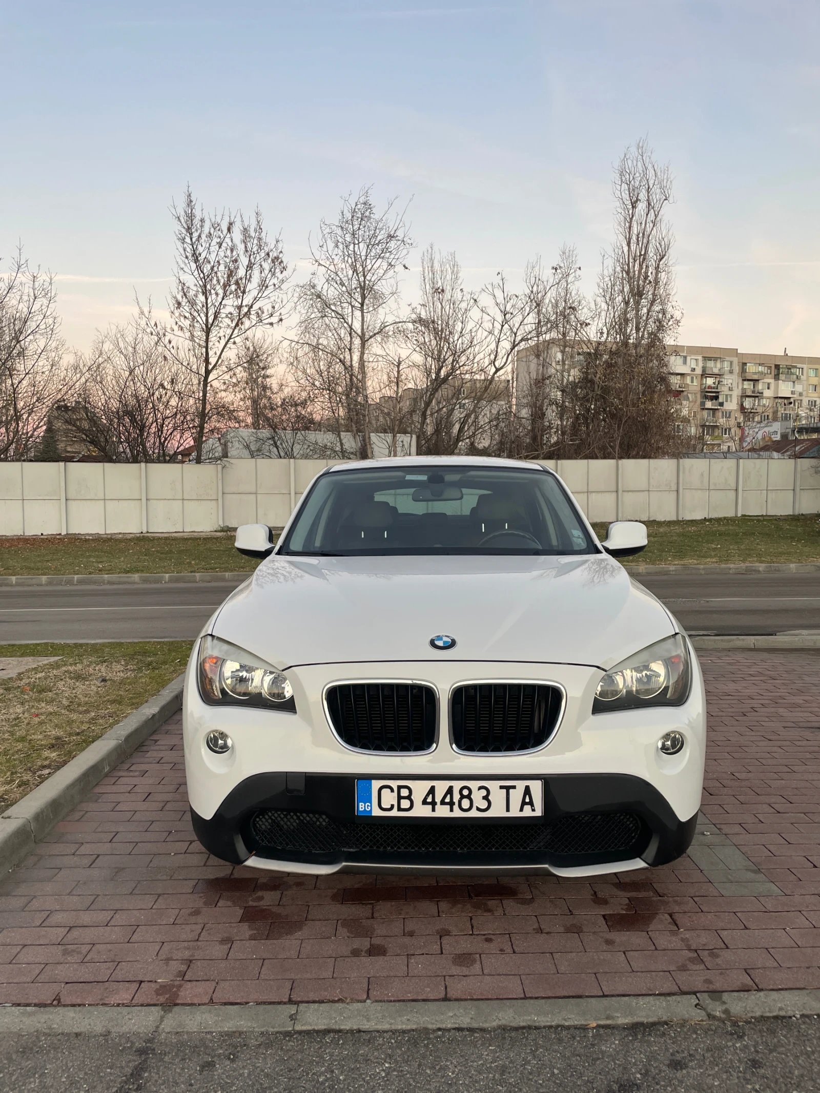 BMW X1 Facelift, Sport packet, + 4бр. летни гуми - изображение 2