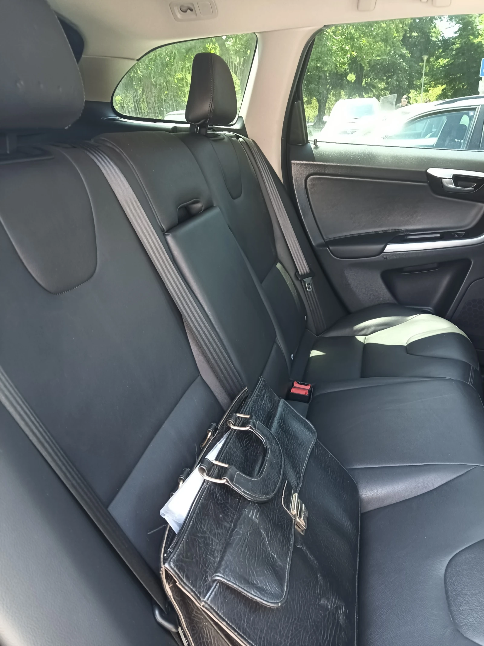 Volvo XC60 T5 | Mobile.bg   12