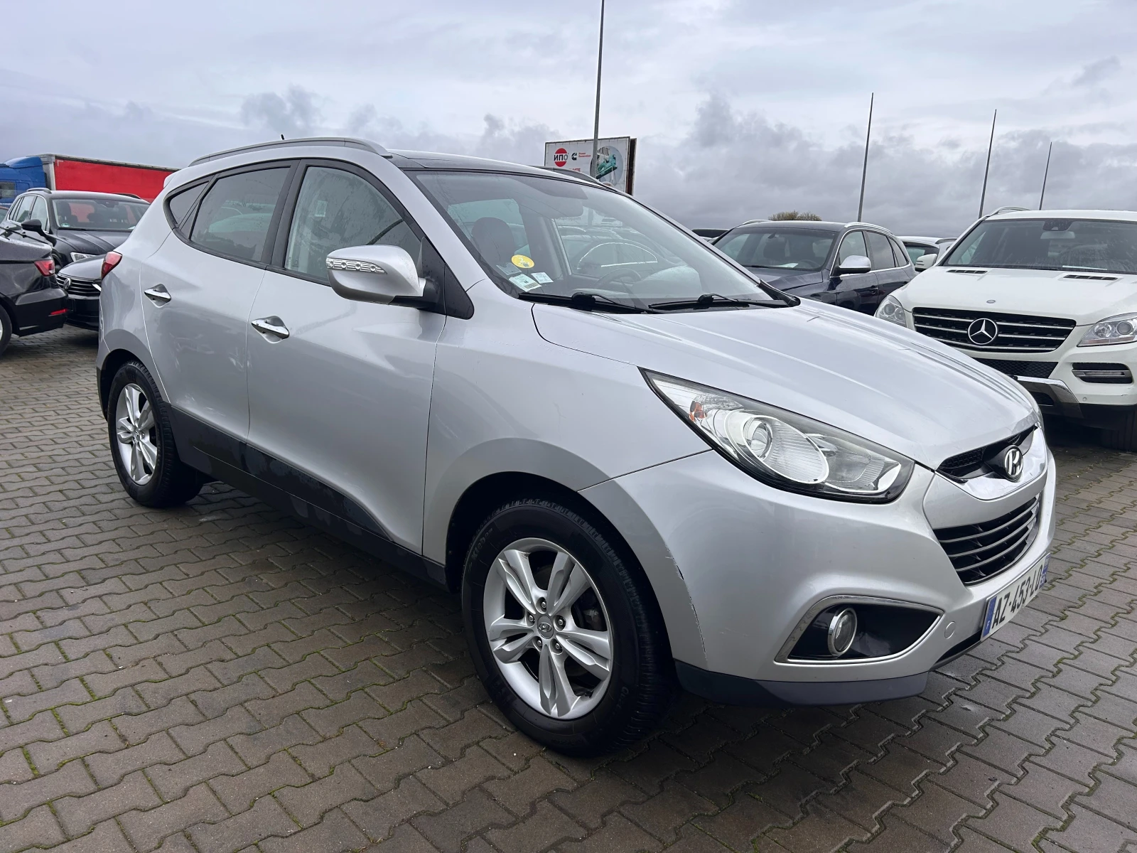 Hyundai IX35 2.0CRDI 4WD PANORAMA/KOJA/NAVI EURO 5 | Mobile.bg   4