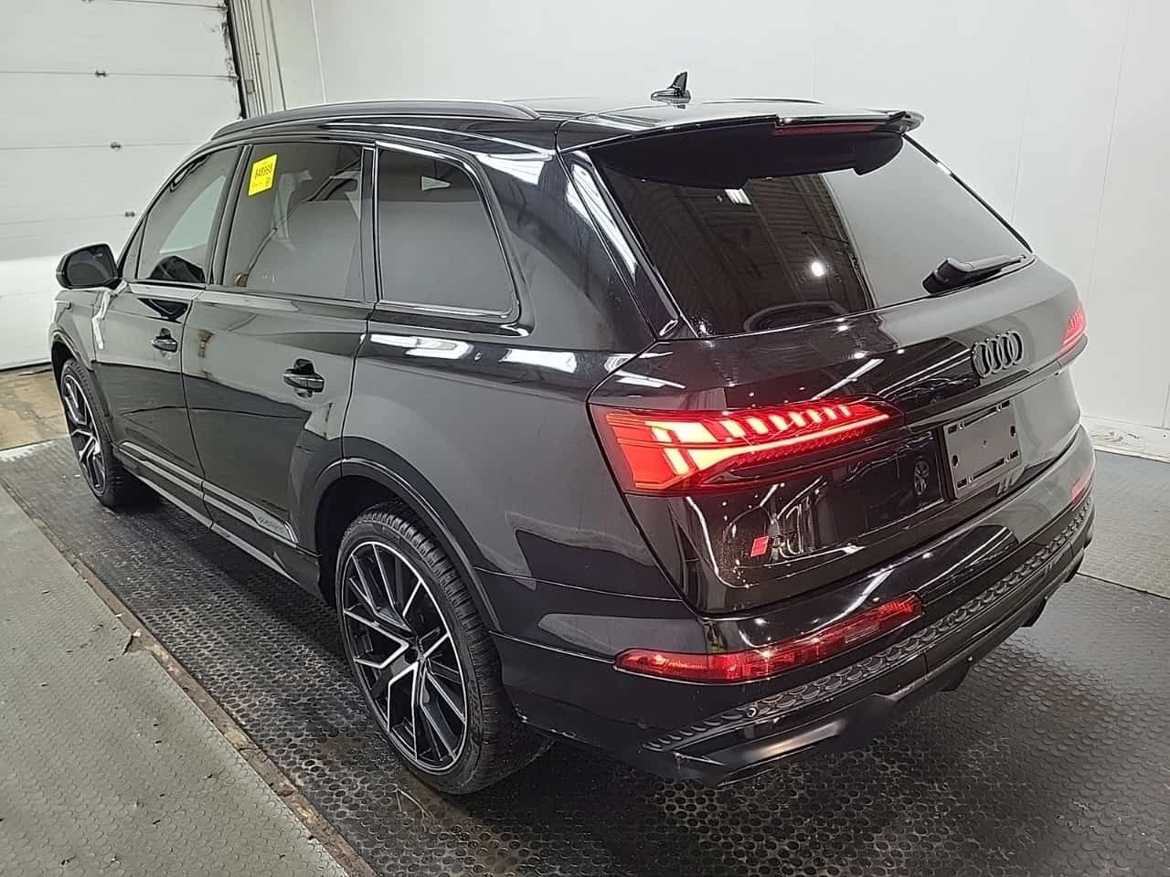 Audi Q7 * Progressiv * 2 КЛЮЧА* PANO* KEYLESS* ПОДГРЕВ*  - изображение 2