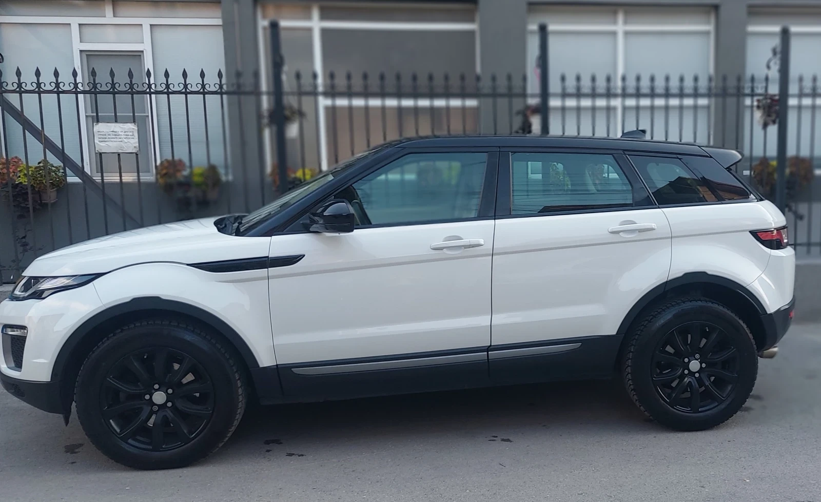 Land Rover Range Rover Evoque  - изображение 5