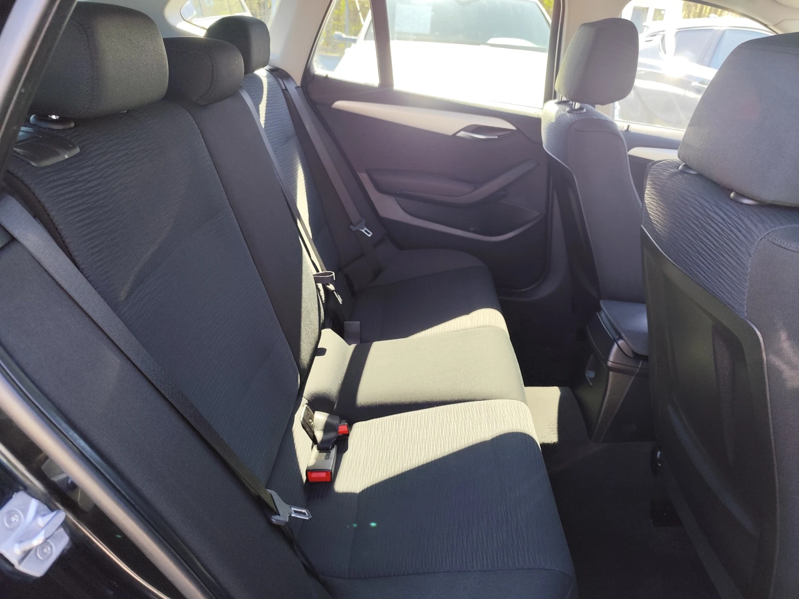 BMW X1 18D* 2.0D* XDrive* АВТОМАТИК* НАВИГАЦИЯ* LED/XENON, снимка 11 - Автомобили и джипове - 54134441