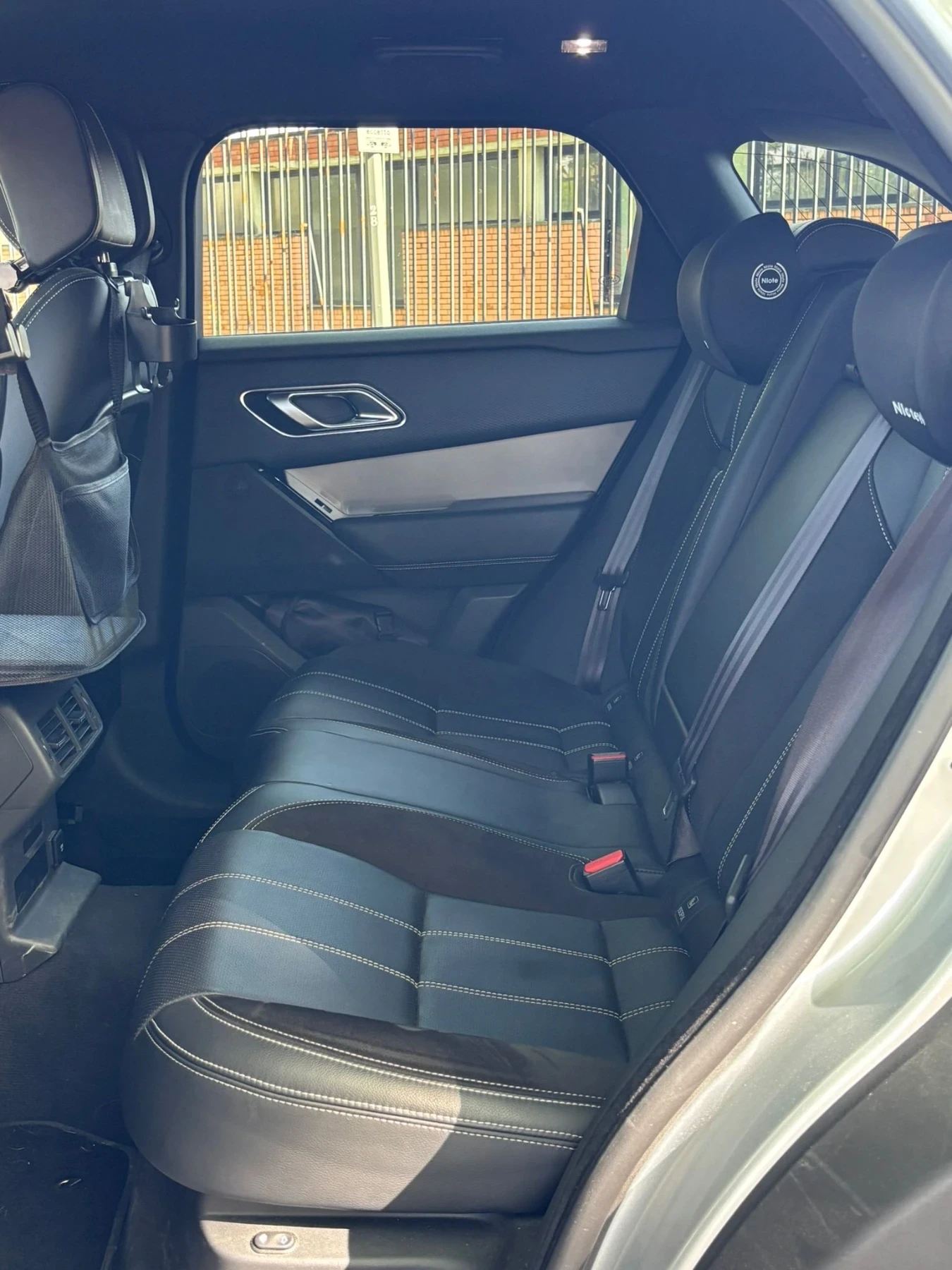 Land Rover Range Rover Velar 2.0D R-Dynamic SE, снимка 9 - Автомобили и джипове - 54590256