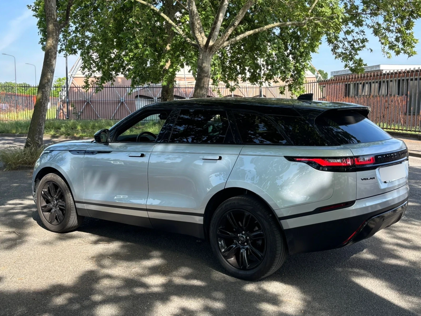 Land Rover Range Rover Velar 2.0D R-Dynamic SE, снимка 7 - Автомобили и джипове - 54590256