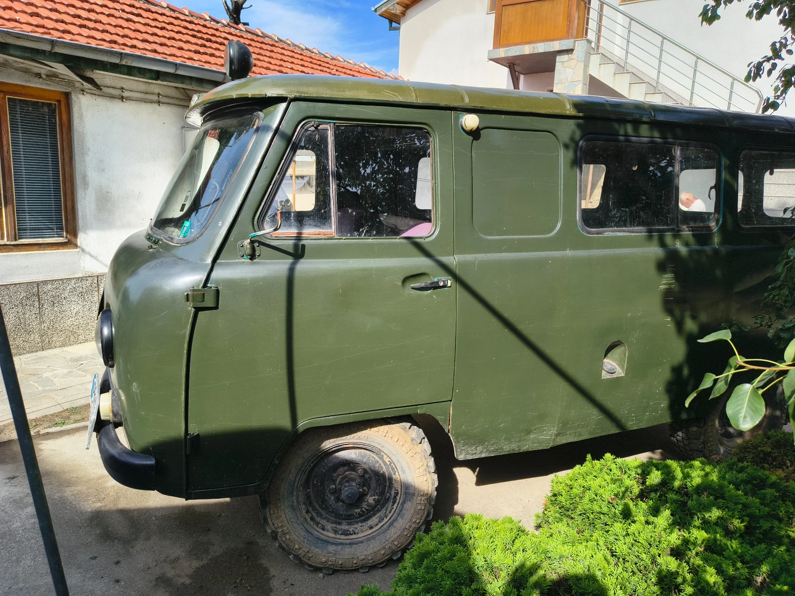 Uaz 452, снимка 3 - Автомобили и джипове - 55208059