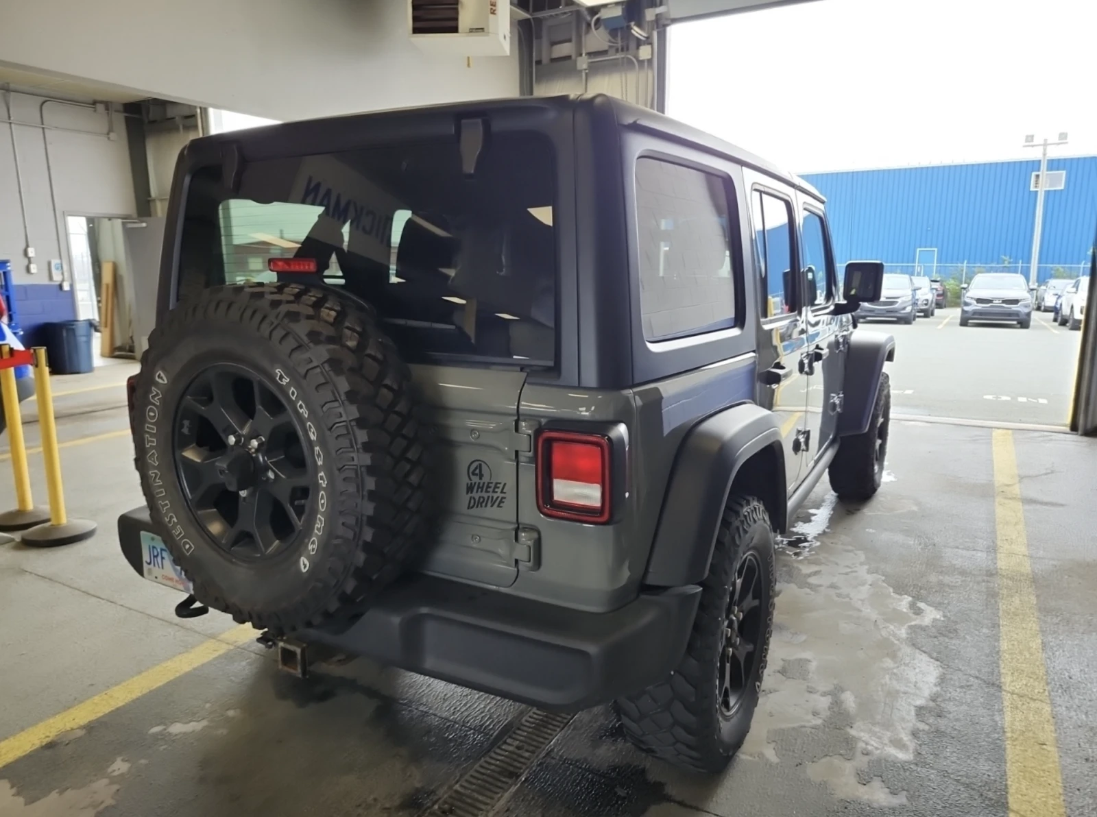 Jeep Wrangler 2022 Jeep Wrangler 4x4 Unlimited Willys, снимка 3 - Автомобили и джипове - 56099475