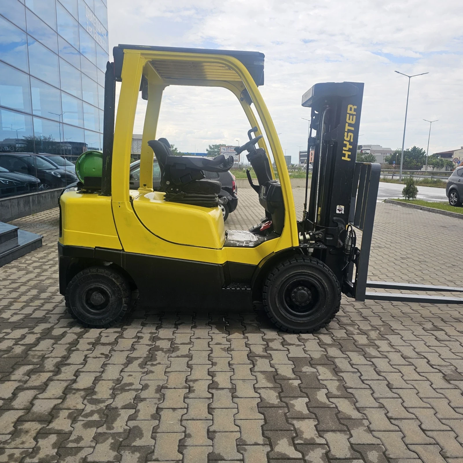 Мотокар Hyster 2.5, снимка 5 - Индустриална техника - 55186466
