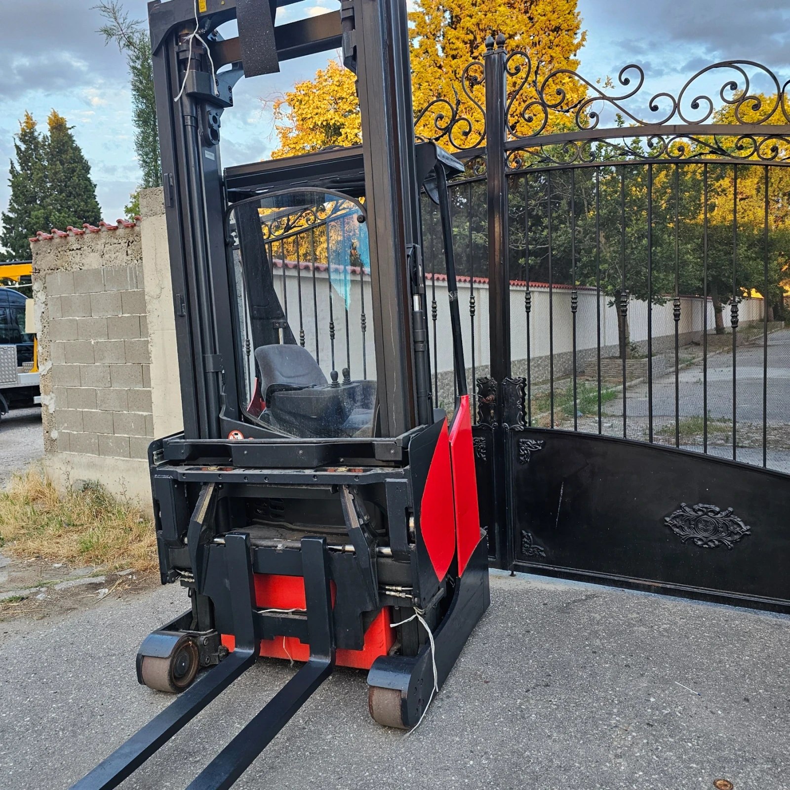 Електрокар Linde R14x