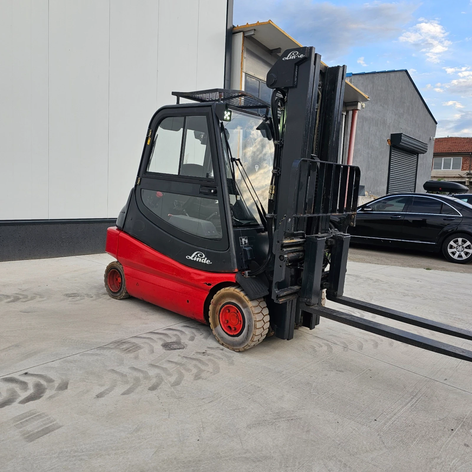 Електрокар Linde Е30S