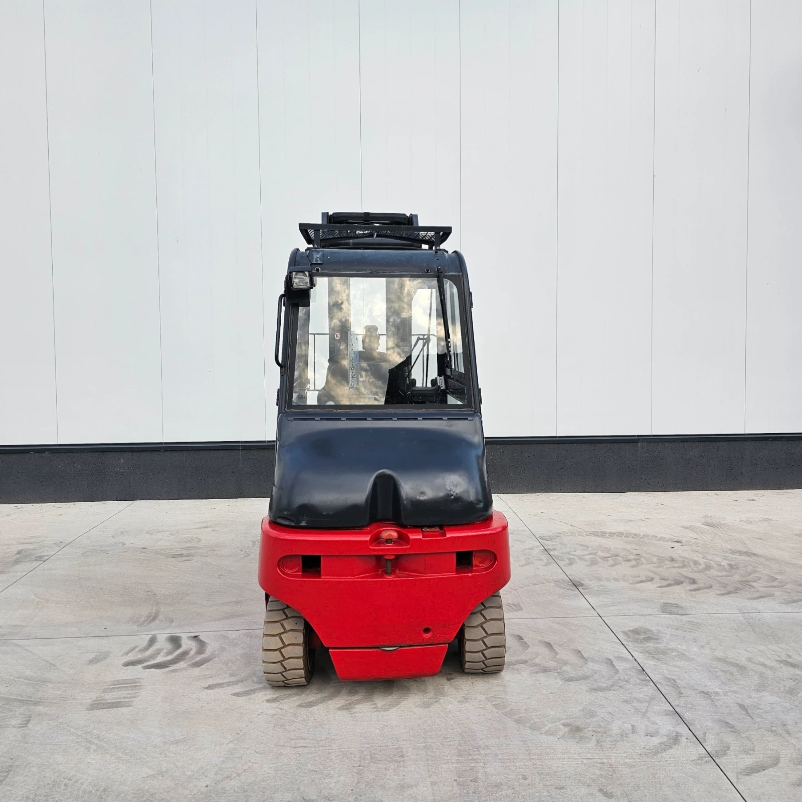 Електрокар Linde Е30S, снимка 3 - Индустриална техника - 55562763
