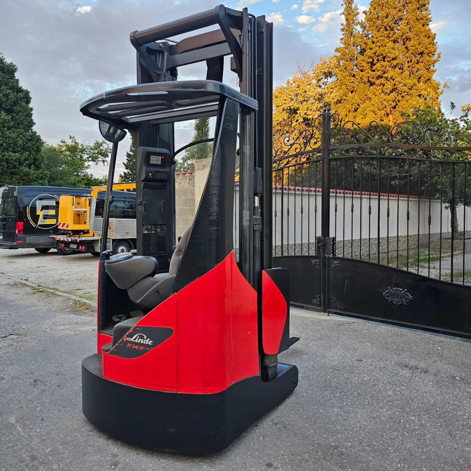 Електрокар Linde R14x, снимка 5 - Индустриална техника - 55562763