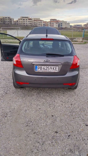 Kia Ceed - 4150 € / 8116.69 лв. - 48543444 2