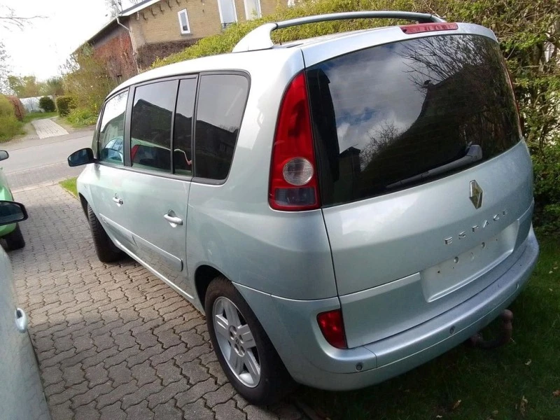 Renault Espace 2.2dci 150, снимка 11 - Автомобили и джипове - 41706581