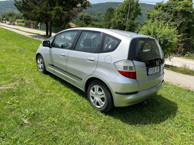 Honda Jazz 1.4 I Автоматик, снимка 6 - Автомобили и джипове - 47322986