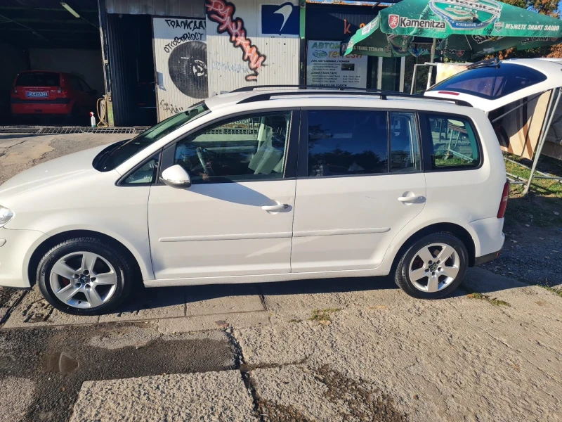 VW Touran 1.9 TDI, снимка 3 - Автомобили и джипове - 47527955