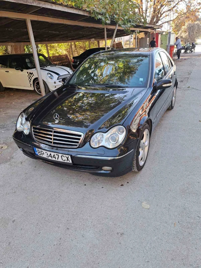 Mercedes-Benz C 220 CDI Avantgarde , снимка 2 - Автомобили и джипове - 48584856