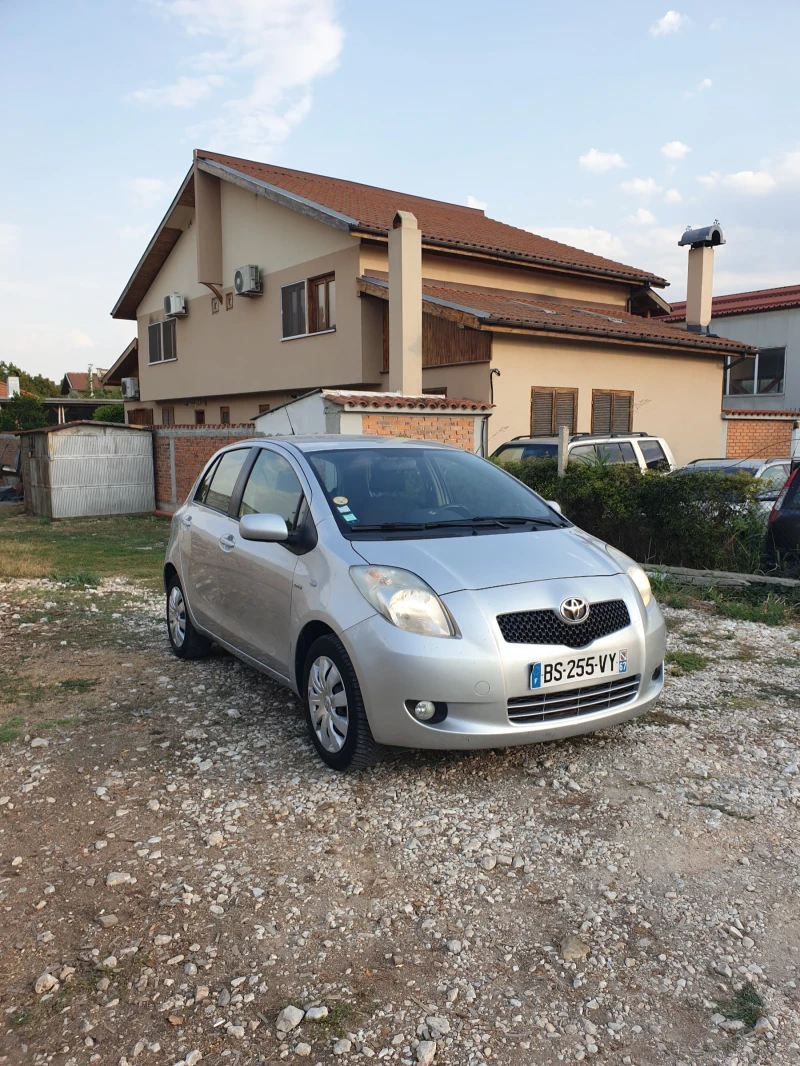 Toyota Yaris 1.4 D4D, снимка 3 - Автомобили и джипове - 47993592