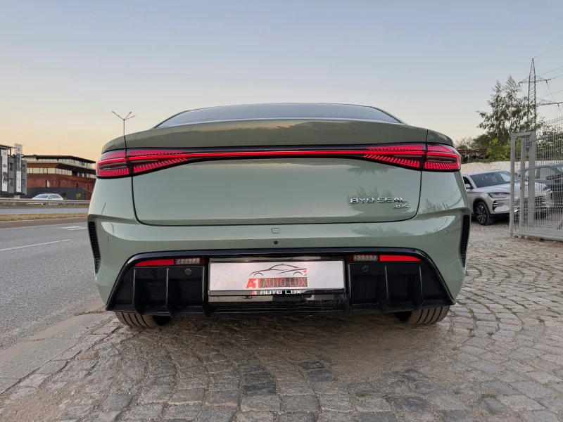 BYD Seal Seal Excellence Desig Panorama-Glasdach 360 Kamera, снимка 16 - Автомобили и джипове - 51608138