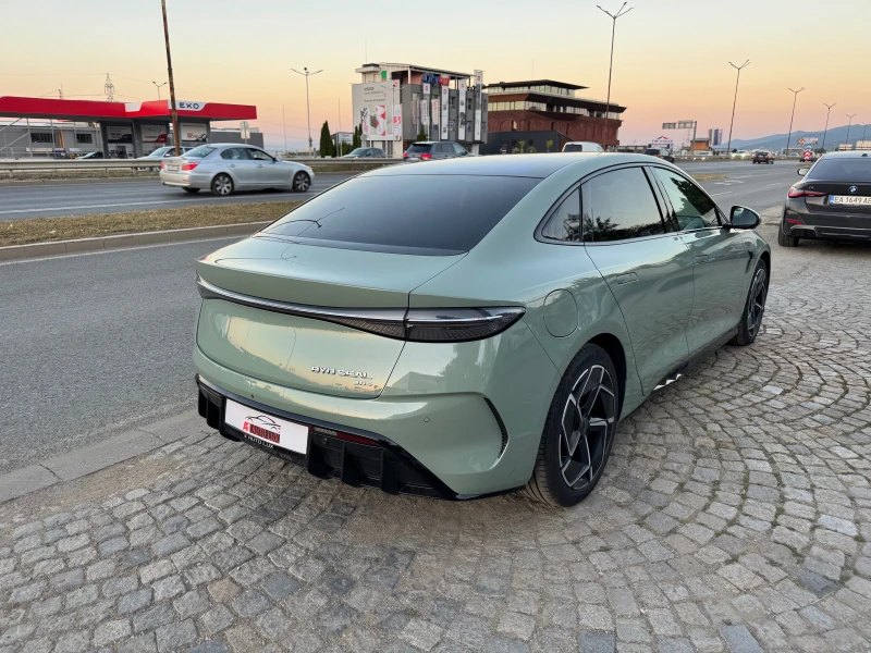 BYD Seal Seal Excellence Desig Panorama-Glasdach 360 Kamera, снимка 4 - Автомобили и джипове - 51608138