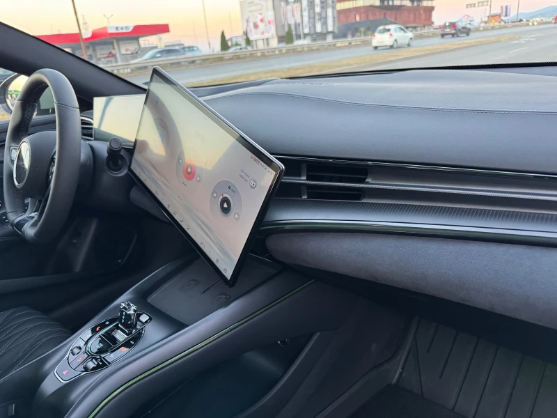 BYD Seal Seal Excellence Desig Panorama-Glasdach 360 Kamera, снимка 8 - Автомобили и джипове - 51608138