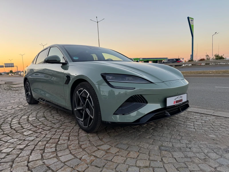 BYD Seal Seal Excellence Desig Panorama-Glasdach 360 Kamera, снимка 14 - Автомобили и джипове - 51608138