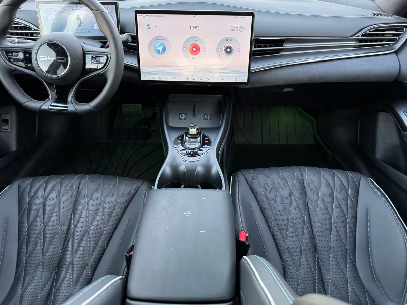 BYD Seal Seal Excellence Desig Panorama-Glasdach 360 Kamera, снимка 11 - Автомобили и джипове - 51608138