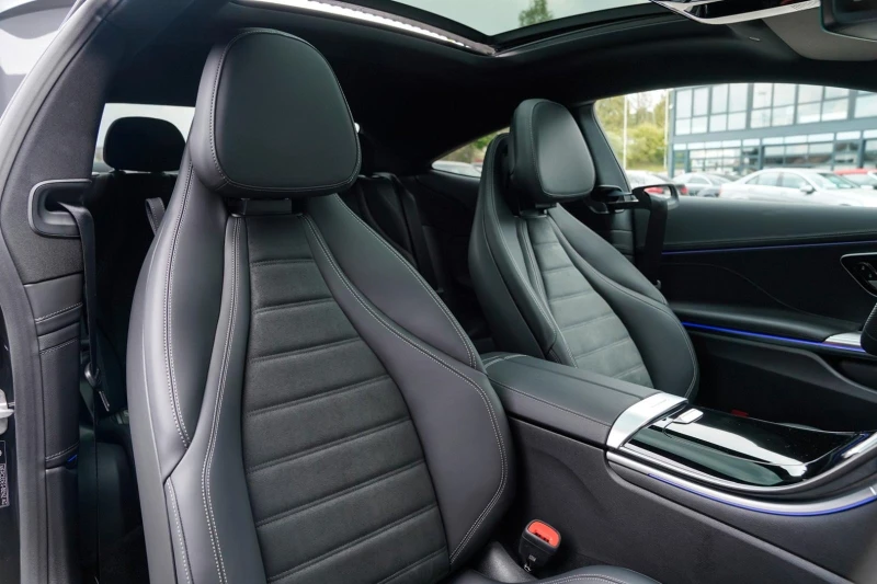 Mercedes-Benz CLE 450/AMG/4-MATIC/CARBON/PANO/DISTRONIC/ NIGHT/ 360/, снимка 8 - Автомобили и джипове - 51669388