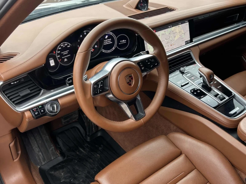 Porsche Panamera 4 AWD INDIVIDUAL MASSAGE NIGHT VISION АВТОКРЕДИТ , снимка 8 - Автомобили и джипове - 52805536