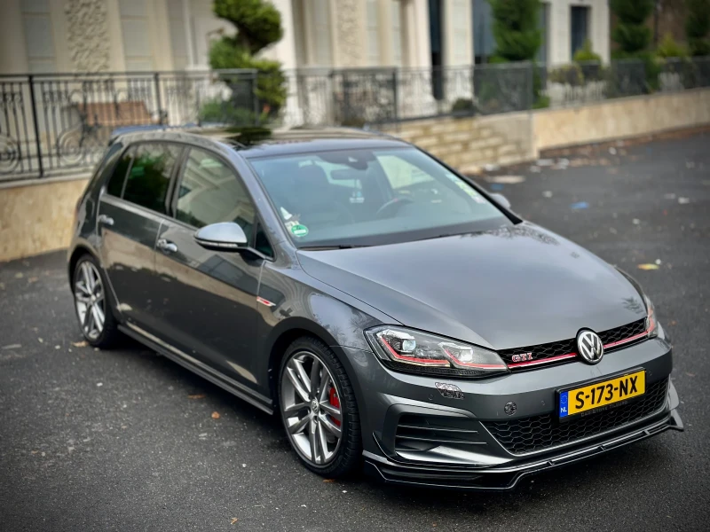 VW Golf GTI, снимка 2 - Автомобили и джипове - 52879764