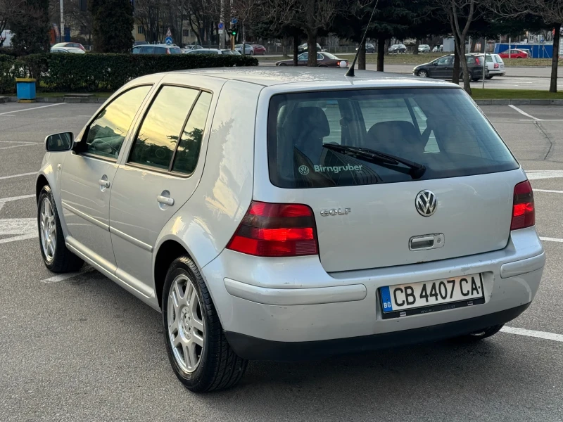 VW Golf, снимка 2 - Автомобили и джипове - 53013703