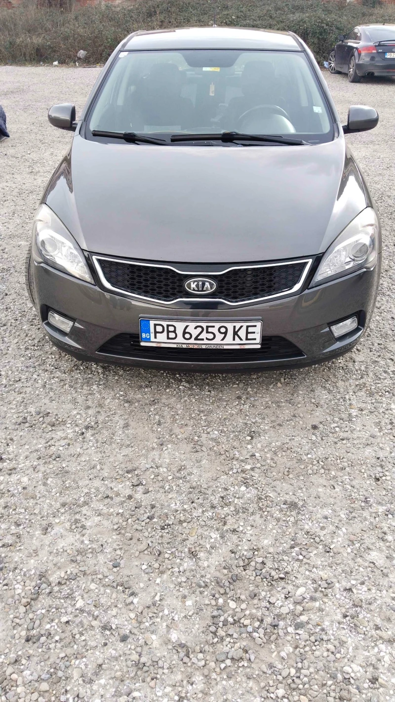 Kia Ceed, снимка 8 - Автомобили и джипове - 53018885