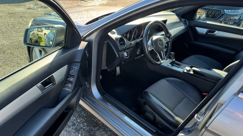 Mercedes-Benz C 250 CDI 4Matic Harman/Kardon, Обслужена, снимка 9 - Автомобили и джипове - 53044325
