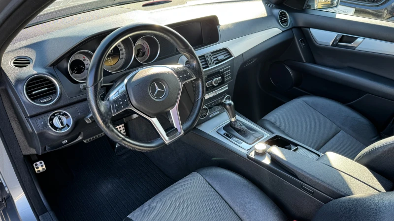 Mercedes-Benz C 250 CDI 4Matic Harman/Kardon, Обслужена, снимка 10 - Автомобили и джипове - 53044325