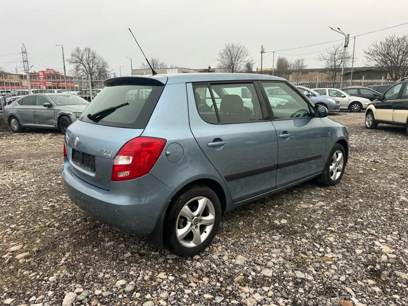 Skoda Fabia 1.4i 86kc, снимка 5 - Автомобили и джипове - 53456958