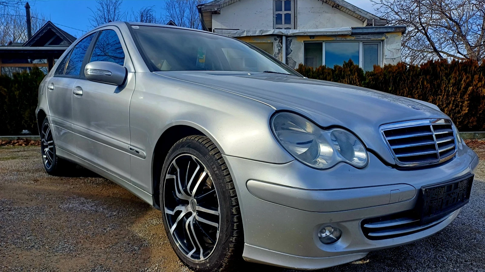 Mercedes-Benz C 200 2.2 cdi 122 kc - изображение 2