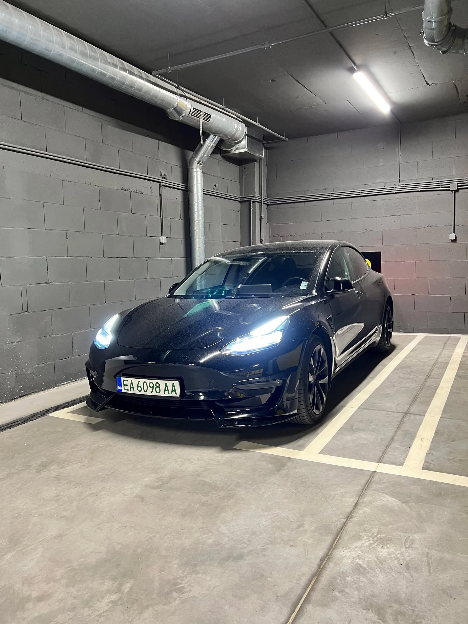 Tesla Model 3 Long Range - изображение 4