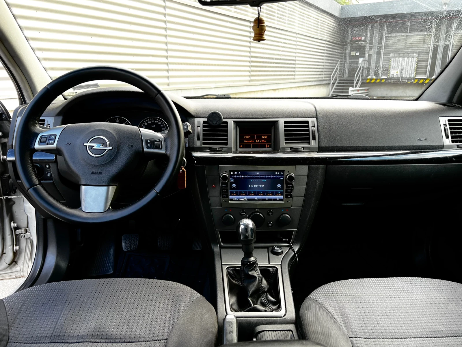 Opel Signum 2.2 DTI - изображение 8