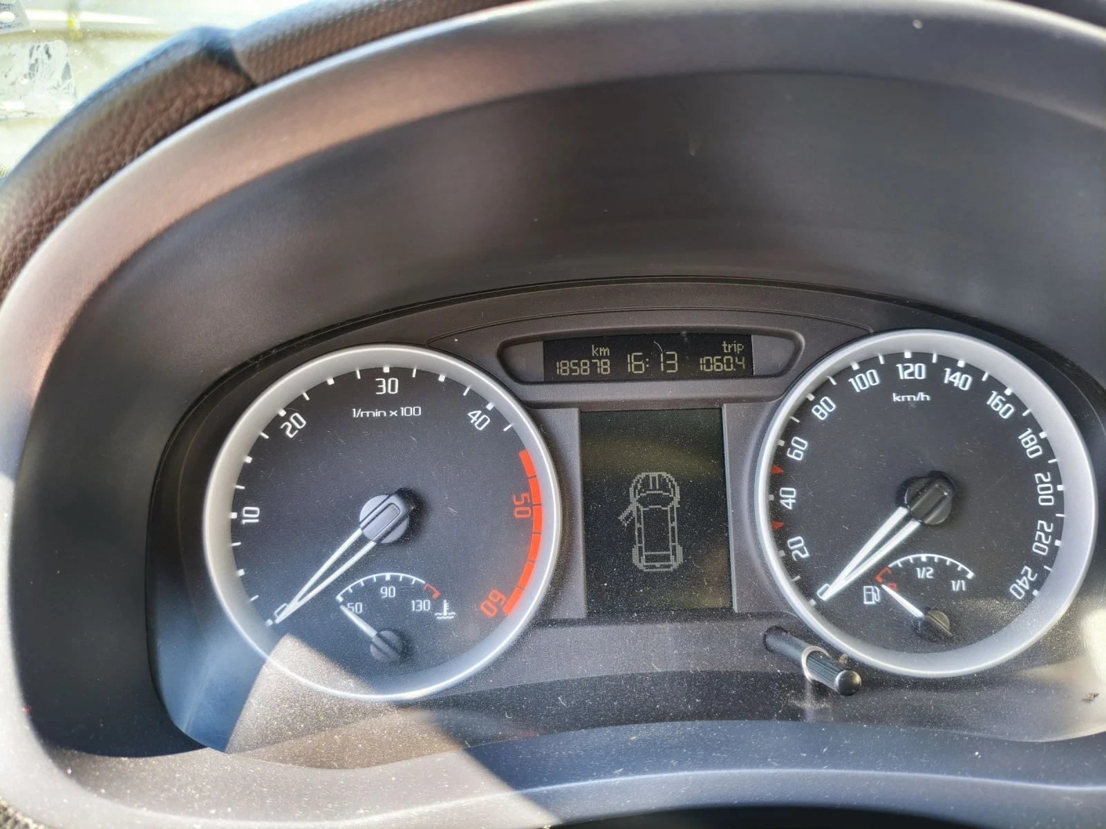 Skoda Fabia 1.4  - изображение 10