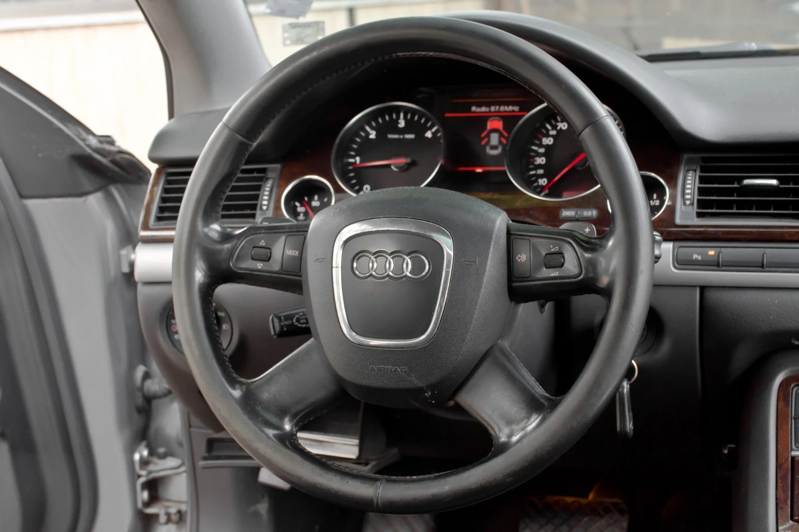 Audi A8 3.0TDI/QUATTRO/XENON - изображение 9