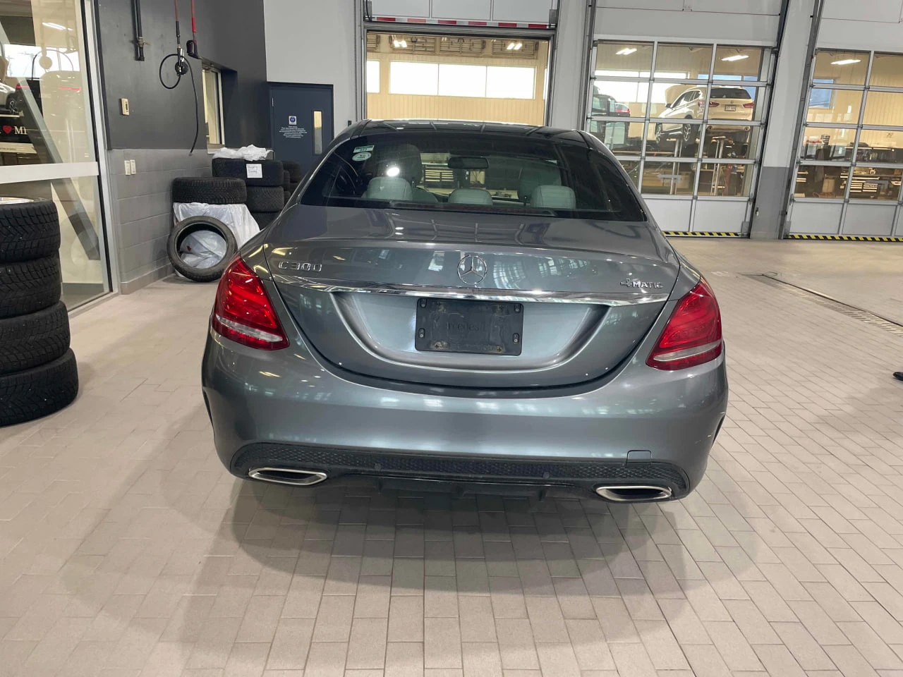Mercedes-Benz C 300 * CARFAX * АВТО КРЕДИТ * ЦЕНА ДО БГ! - изображение 5